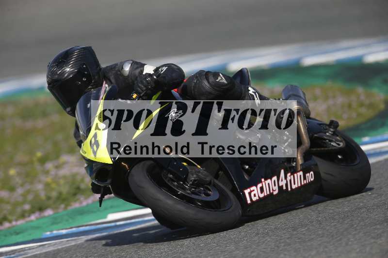 /Archiv-2024/02 29.01.-02.02.2024 Moto Center Thun Jerez/Gruppe gruen-green/87